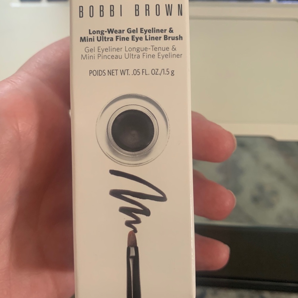 Bobbi Brown gel liner and mini brush